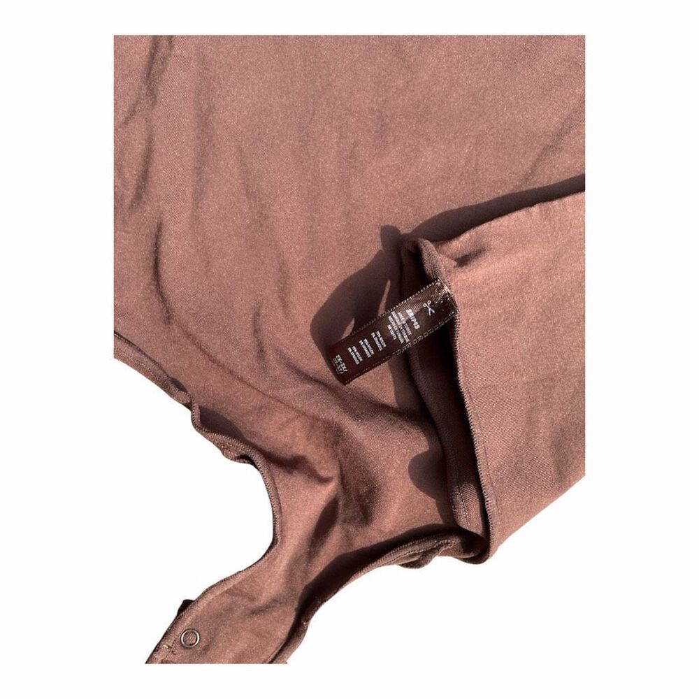 Skims NWOT Tan Essential Crew Neck Sleeveless Bodysuit Size 2X-3X